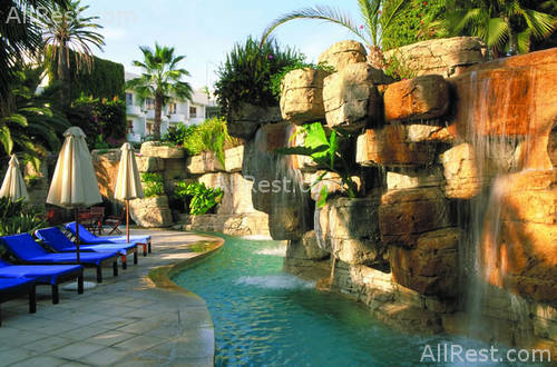 The Annabelle Hotel 3